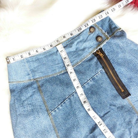 Elizabethan Skirt Women Size XS Blue Flower Detail Denim A-line - Picture 7 of 8